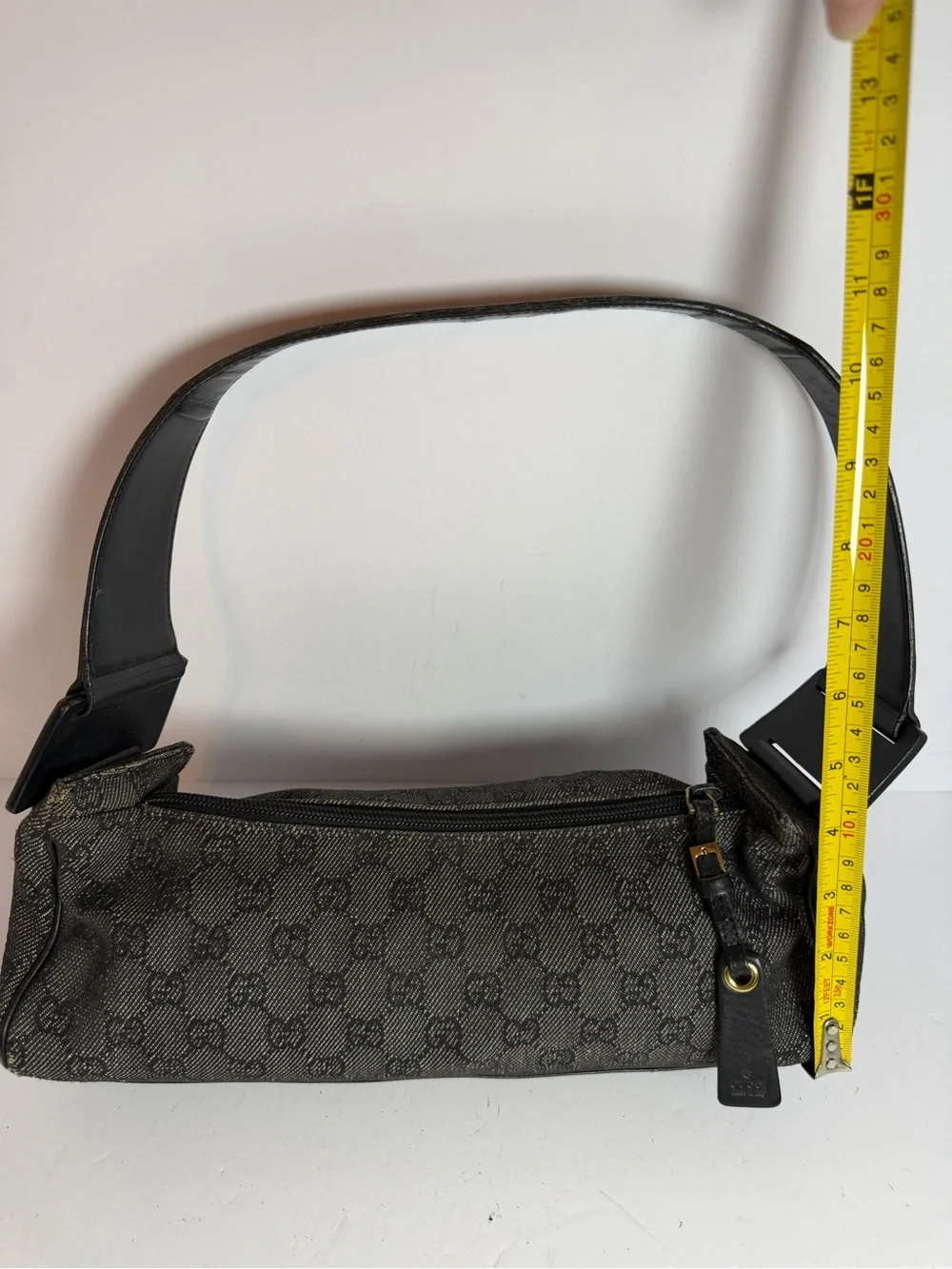 Gucci Y2K GG Monogram Canvas Denim Mini Baguette Style Shoulder Bag - Picture 4 of 16